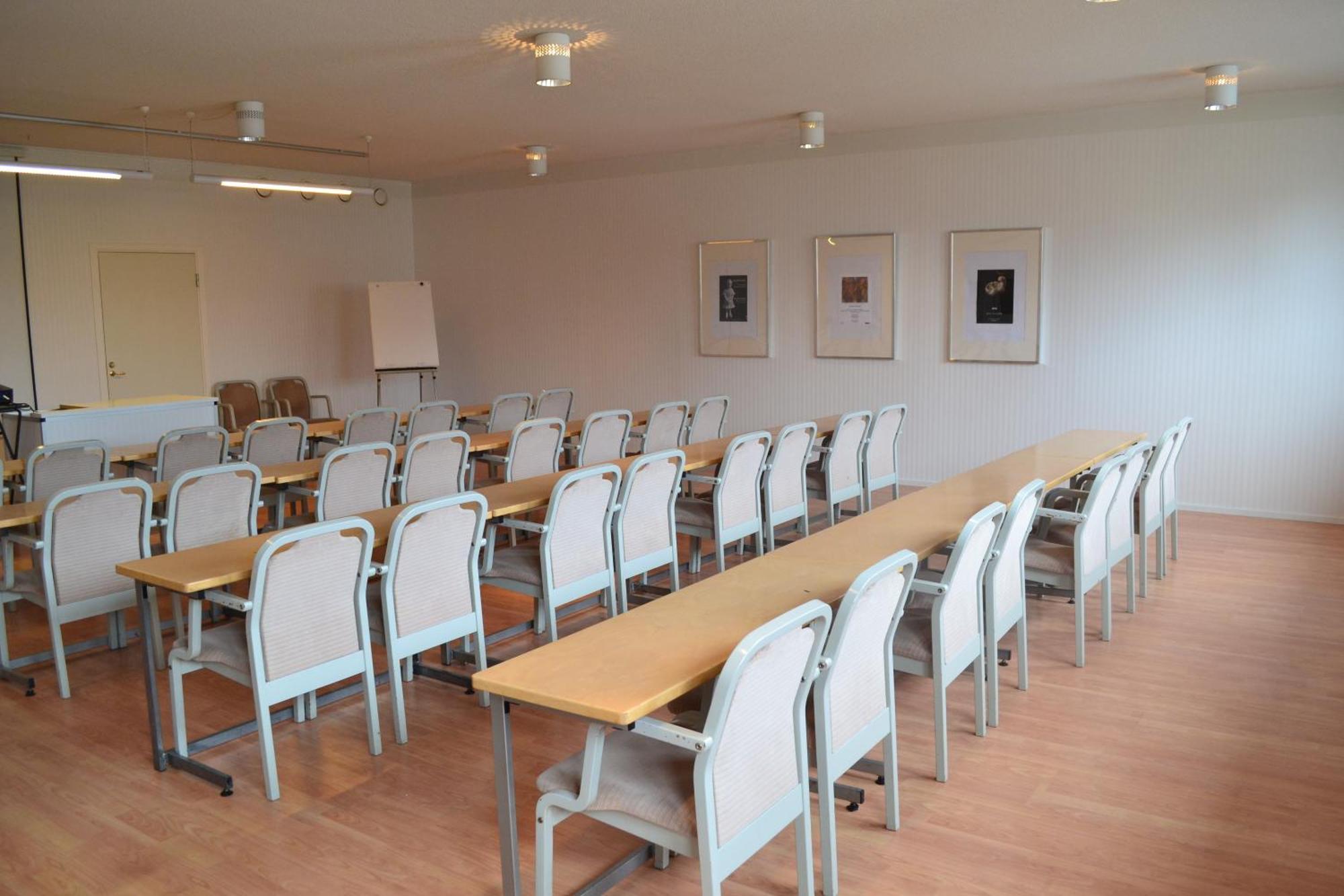 Hotel Sea Front Raseborg Bagian luar foto