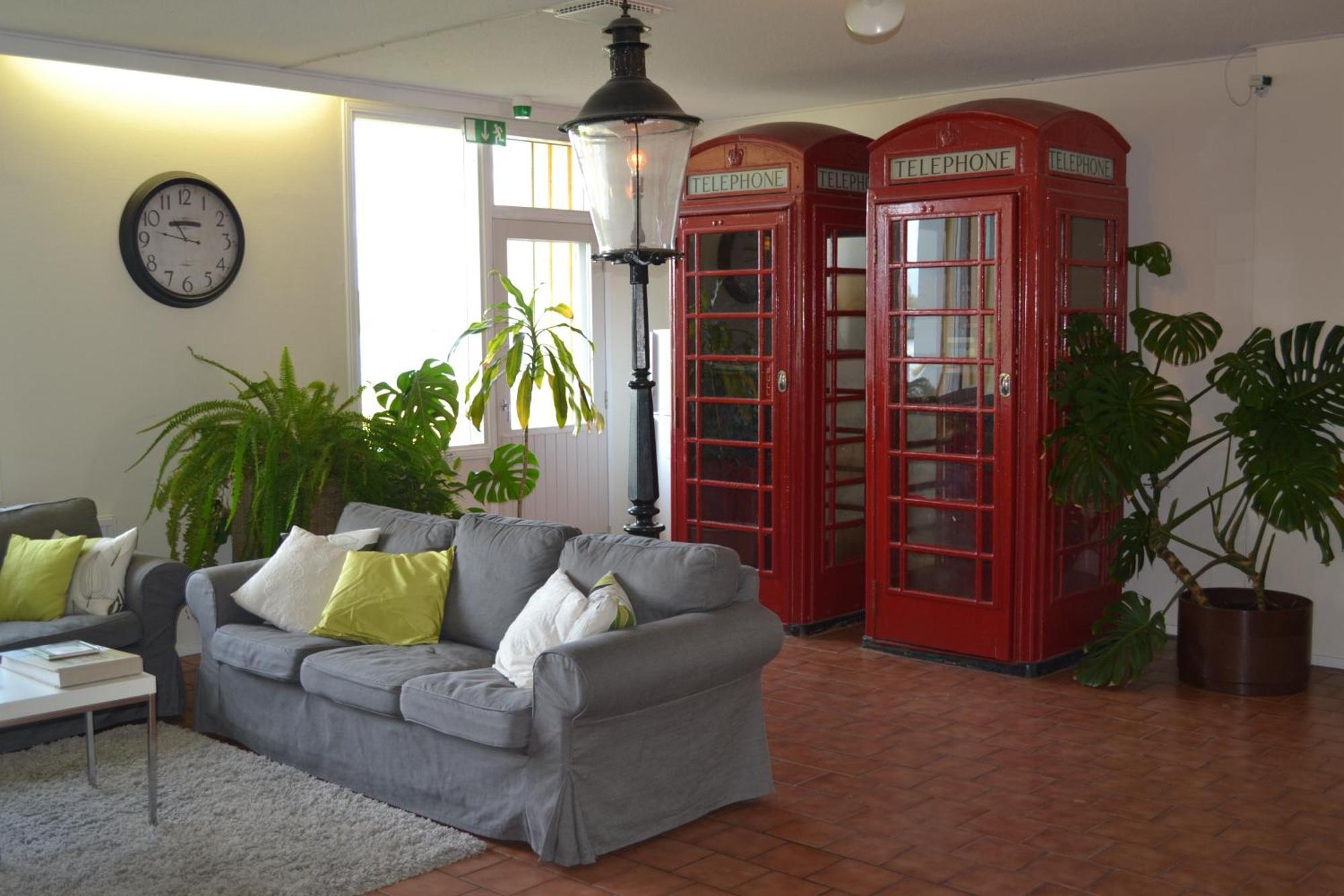 Hotel Sea Front Raseborg Bagian luar foto