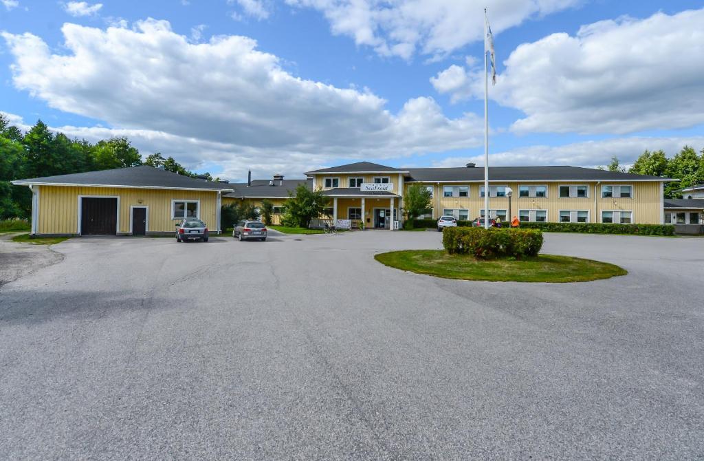 Hotel Sea Front Raseborg Bagian luar foto